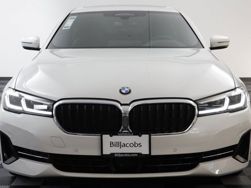 Certified 2022 BMW 530i xDrive w/ Executive Package image 22