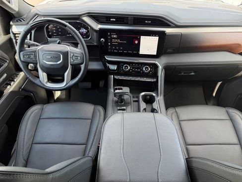 Used 2026 GMC Sierra 1500 Denali AWD/4WD image 18