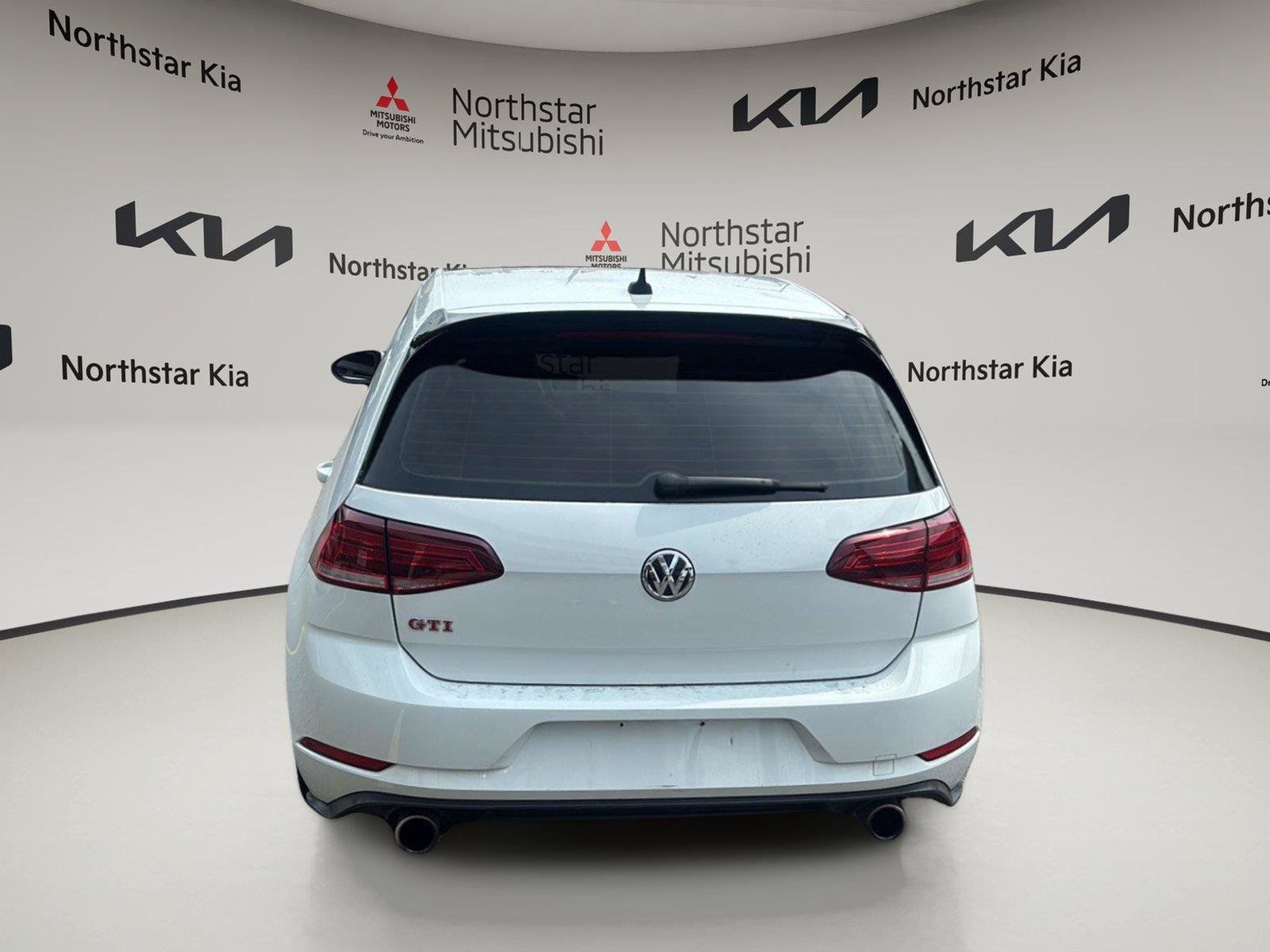 Used 2019 Volkswagen GTI SE w/ SE Experience Package FWD image 7