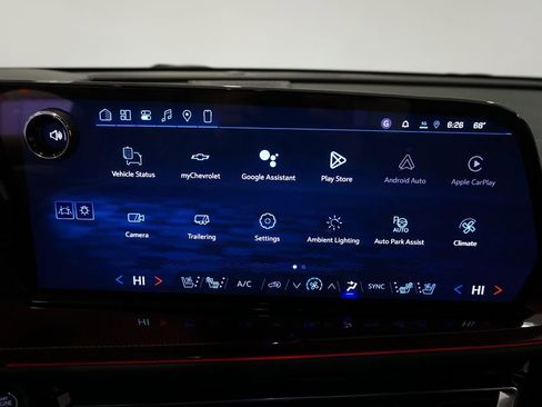 New 2026 Chevrolet Traverse RS w/ LPO, Floor Liner Package image 16