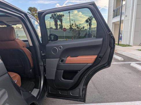 Used 2016 Land Rover Range Rover Sport Supercharged image 21