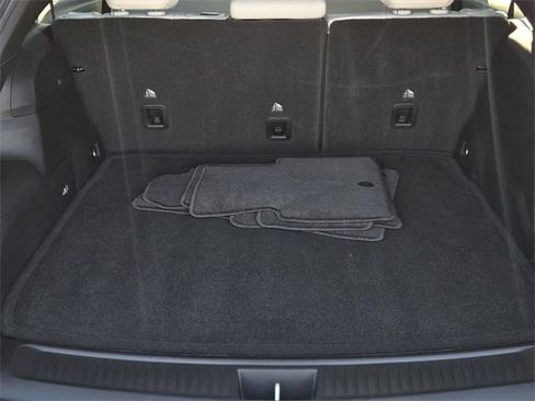 Used 2025 Jeep Wagoneer S Limited image 11