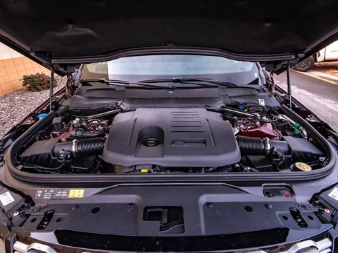 New 2026 Land Rover Discovery Limited Edition image 53