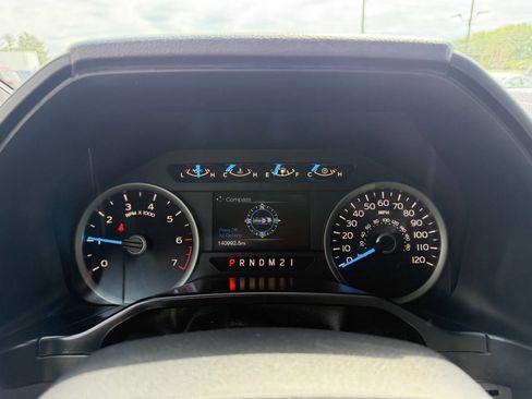 Used 2016 Ford F150 XLT w/ Equipment Group 302A Luxury AWD/4WD image 17