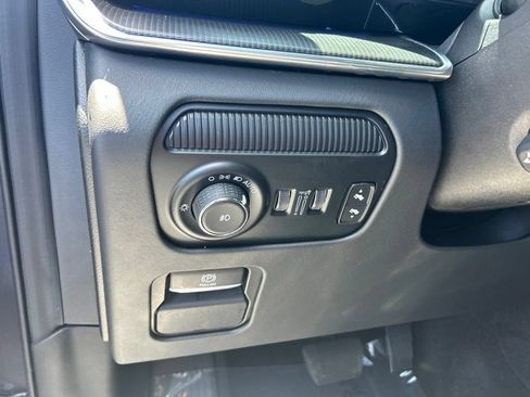Certified 2024 Jeep Grand Wagoneer Series II Obsidian w/ Quick Order Packagew 28T AWD/4WD image 42