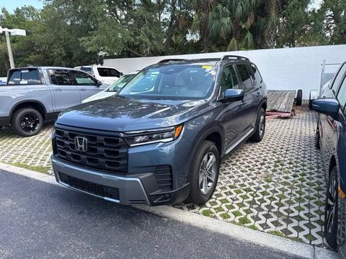 Certified 2026 Honda Pilot EX-L image 3