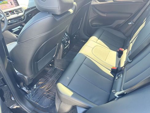 Used 2024 BMW X4 xDrive30i w/ M Sport Package AWD/4WD image 25