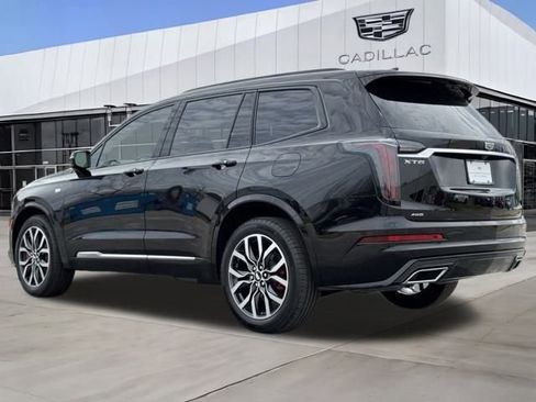 New 2025 Cadillac XT6 Sport w/ Technology Package image 5