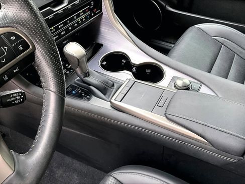 Certified 2022 Lexus RX 450h F Sport image 16