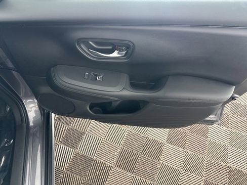 Used 2025 Honda HR-V EX-L image 20