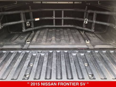 Used 2015 Nissan Frontier SV w/ SV Value Truck Package AWD/4WD image 30