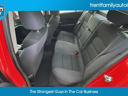Used 2016 Chevrolet Cruze LT image 38