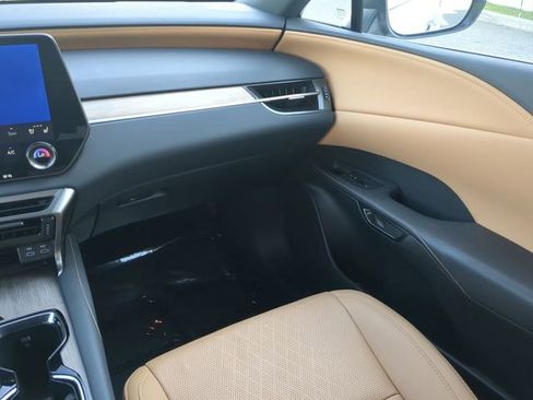 Used 2024 Lexus RX 350 Premium Plus w/ Convenience Package image 17