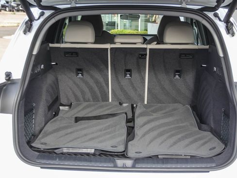 Certified 2025 Audi Q6 e-tron Premium Plus image 22