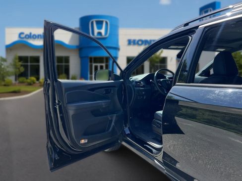 Used 2024 Honda Passport Black Edition image 16
