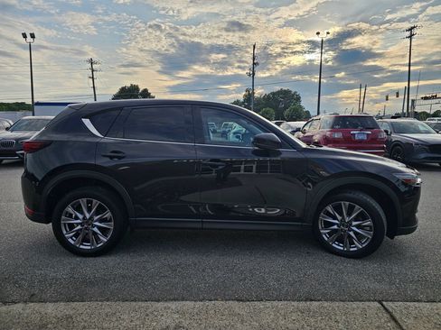 Used 2019 MAZDA CX-5 Grand Touring w/ GT Premium Package FWD image 6
