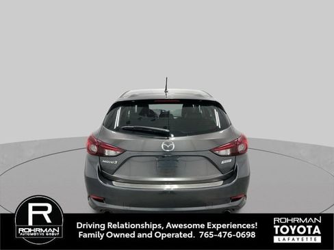 Used 2017 MAZDA MAZDA3 Touring FWD image 5