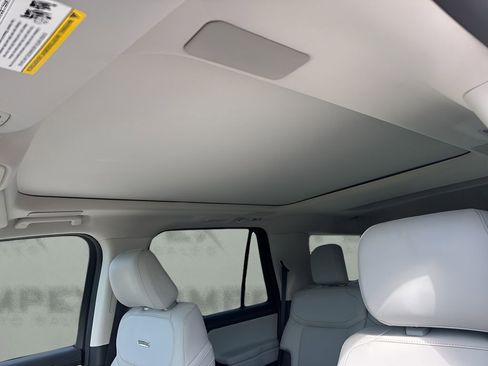Used 2025 Ford Expedition Platinum w/ Driver's Package image 11