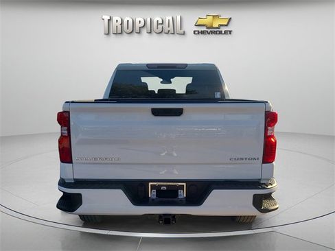 New 2026 Chevrolet Silverado 1500 Custom image 4