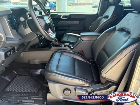 Used 2026 Ford Bronco Badlands AWD/4WD image 15