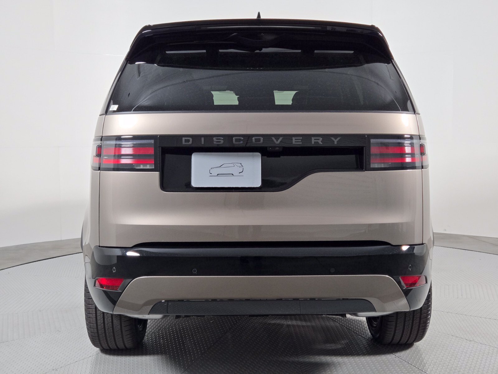 New 2026 Land Rover Discovery Dynamic SE AWD/4WD image 7