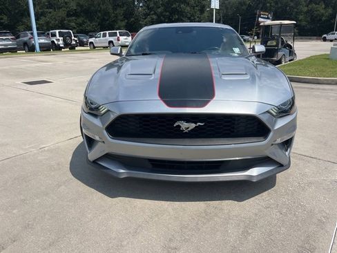 Used 2021 Ford Mustang Premium image 10