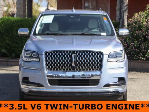 Used 2023 Lincoln Navigator L Black Label AWD/4WD image 3