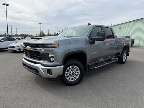Certified 2026 Chevrolet Silverado 2500 LT w/ Convenience Package AWD/4WD image 1