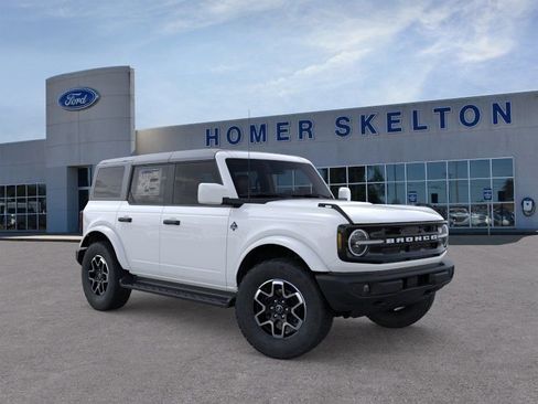 New 2026 Ford Bronco Outer Banks AWD/4WD image 7
