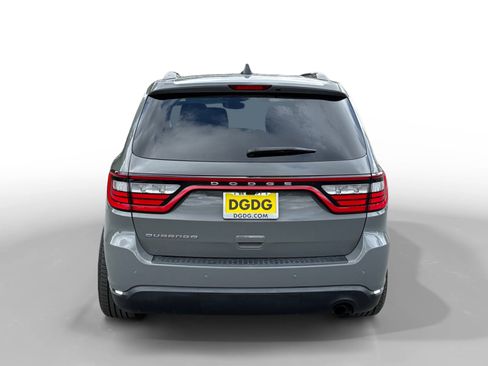 Used 2020 Dodge Durango SXT image 4