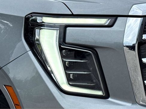 New 2026 GMC Yukon XL Elevation w/ LPO, Get Active Package AWD/4WD image 20