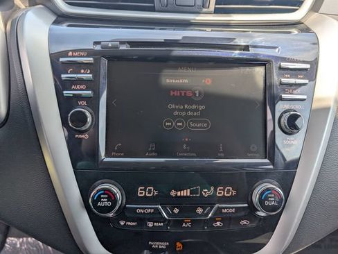 Used 2020 Nissan Murano SV AWD/4WD image 14