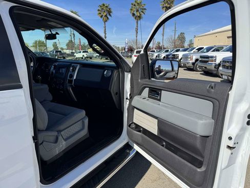 Used 2013 Ford F150 XLT w/ XLT Chrome Pkg image 16