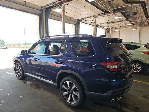 Used 2023 Honda Pilot Elite image 16