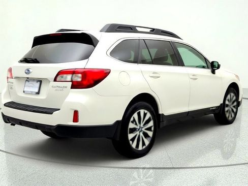 Used 2015 Subaru Outback 2.5i Limited w/ Popular Package #4 AWD/4WD image 5