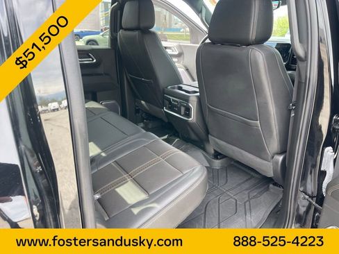 Used 2023 Chevrolet Silverado 1500 High Country w/ High Country Premium Package AWD/4WD image 17