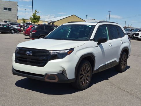 Used 2026 Subaru Forester Sport AWD/4WD image 8