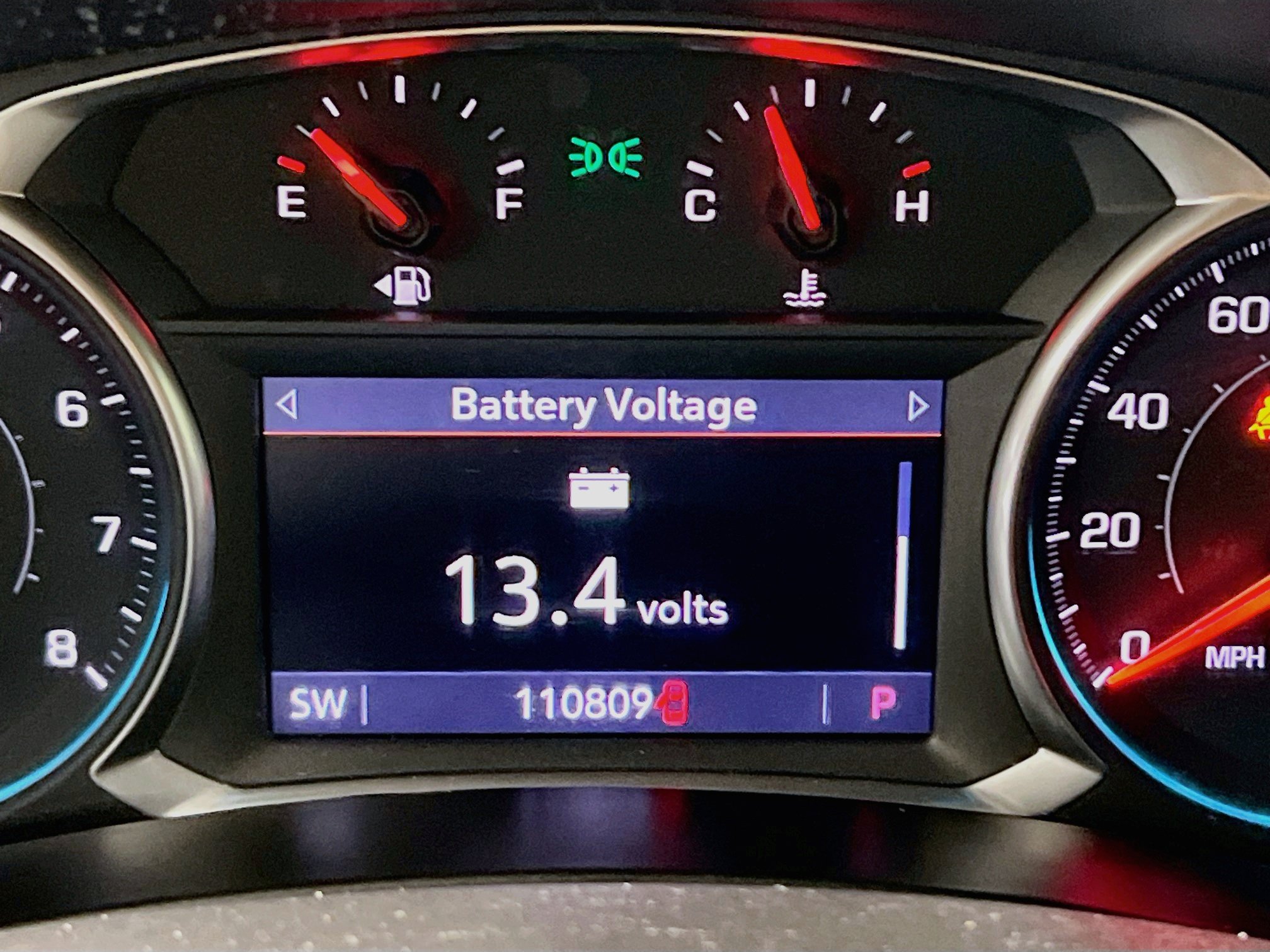 Used 2019 Chevrolet Equinox Premier FWD image 22