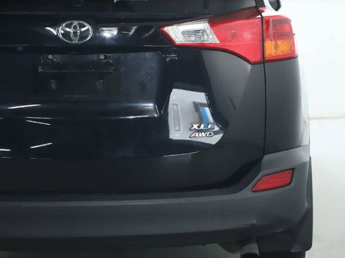Used 2014 Toyota RAV4 XLE AWD/4WD image 44