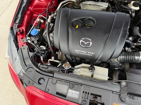 Used 2016 MAZDA MAZDA3 i Touring w/ Popular Equipment Package image 28