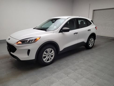 Used 2020 Ford Escape S AWD/4WD image 2
