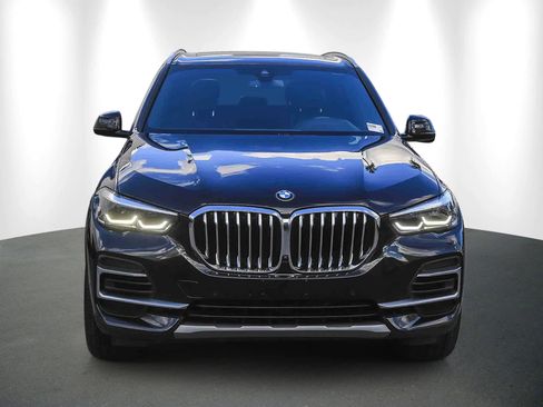 Used 2023 BMW X5 sDrive40i w/ Parking Assistance Package image 2