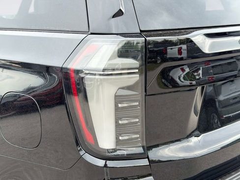 New 2026 Chevrolet Tahoe High Country AWD/4WD image 11