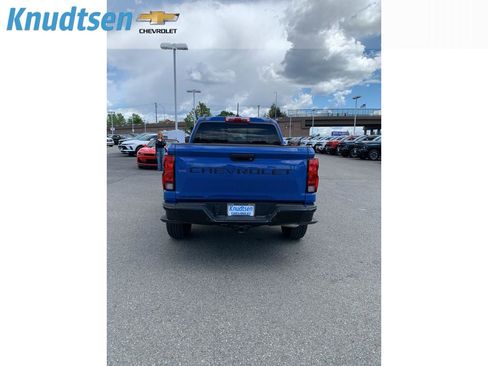 Used 2025 Chevrolet Colorado Trail Boss AWD/4WD image 6