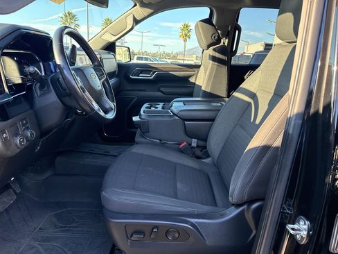 Used 2022 Chevrolet Silverado 1500 LT w/ Max Trailering Package image 12