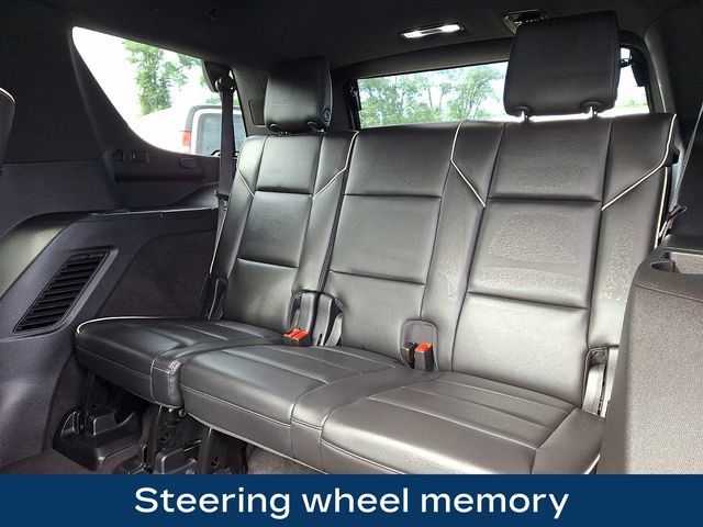 Used 2024 Cadillac Escalade Premium Luxury w/ Performance Package AWD/4WD image 21