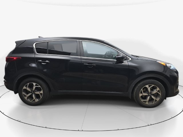 Used 2022 Kia Sportage LX FWD image 4