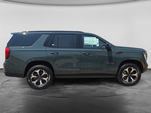 New 2026 GMC Yukon AT4 Ultimate AWD/4WD image 12