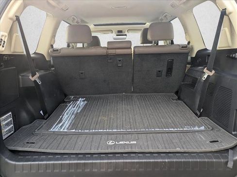 Used 2023 Lexus GX 460 Premium image 21