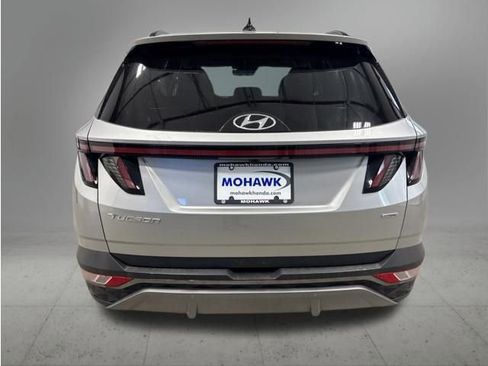 Used 2023 Hyundai Tucson Limited AWD/4WD image 4